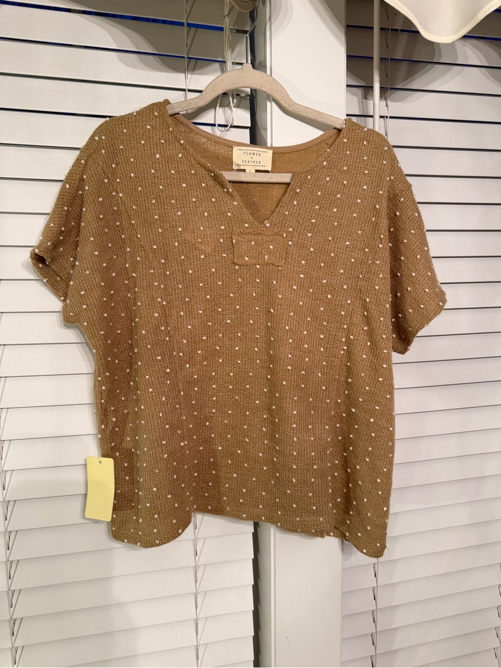 Neutral Tan w Raised White Dots Knit Short Sleeve V-Notch Tunic